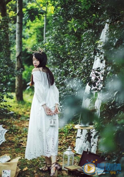 刘木子森林写真 刘木子高清写真_刘木子高清剧照