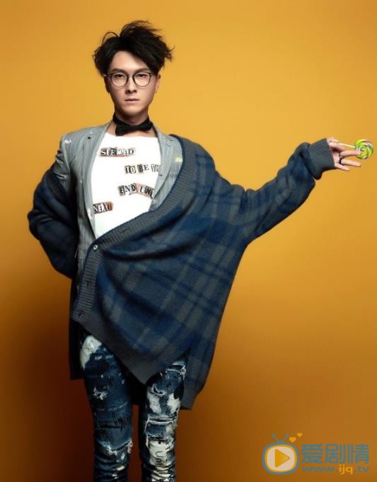 王浩信时尚写真 王浩信高清写真_王浩信高清剧照