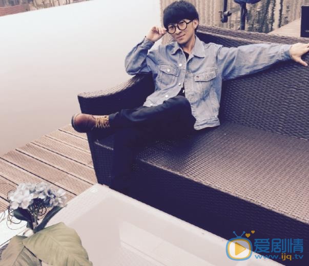 贾盛强生活照 贾盛强高清写真_贾盛强高清剧照