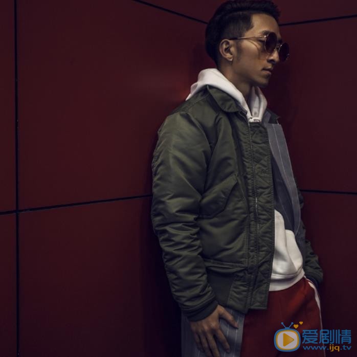 贾盛强帅气写真 贾盛强高清写真_贾盛强高清剧照