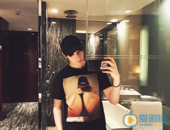居来提镜拍照 居来提高清写真_居来提高清剧照