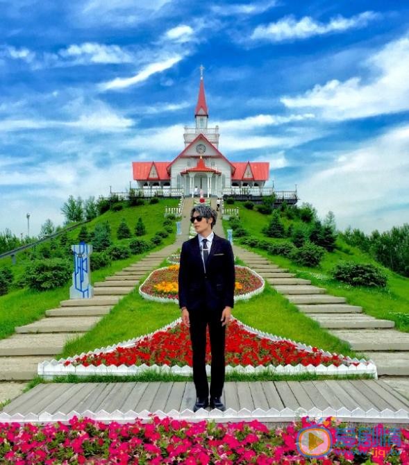 居来提灰发写真 居来提高清写真_居来提高清剧照