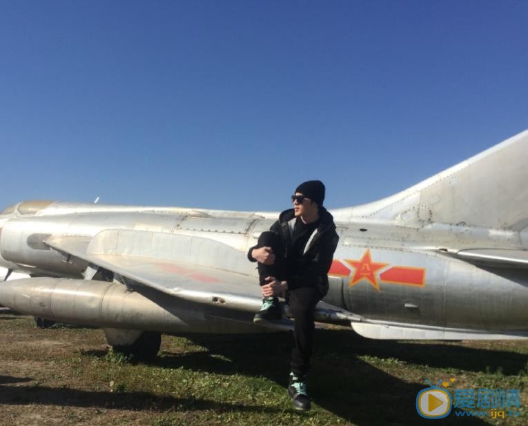 居来提前卫写真 居来提高清写真_居来提高清剧照