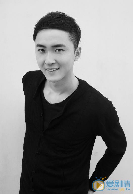 何若鹤黑白大片
