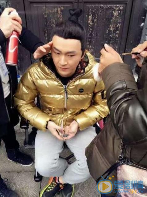 何若鹤片场照 何若鹤高清写真_何若鹤高清剧照