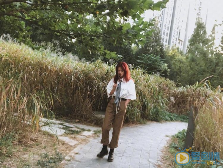 洪潇生活照 洪潇高清写真_洪潇高清剧照