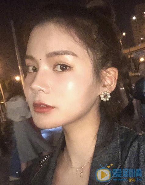 洪潇生活照 洪潇高清写真_洪潇高清剧照