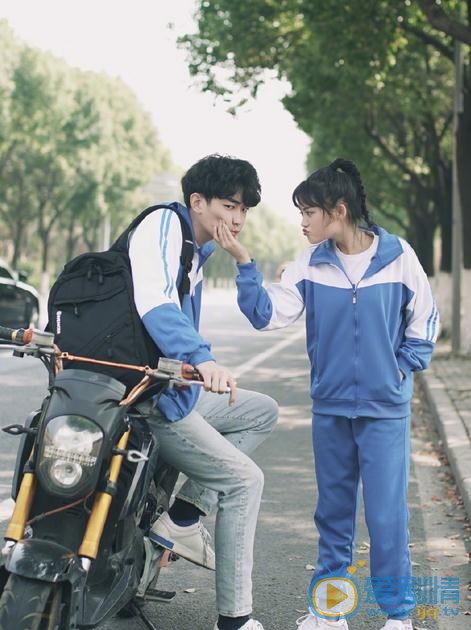 洪潇情侣写真 洪潇高清写真_洪潇高清剧照