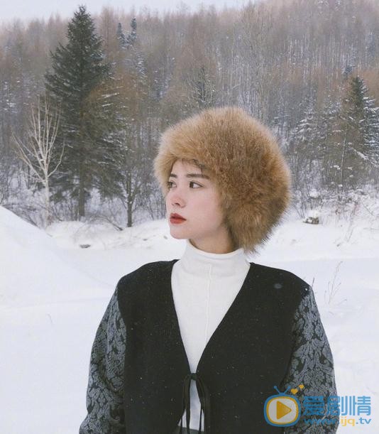 洪潇雪地写真 洪潇高清写真_洪潇高清剧照