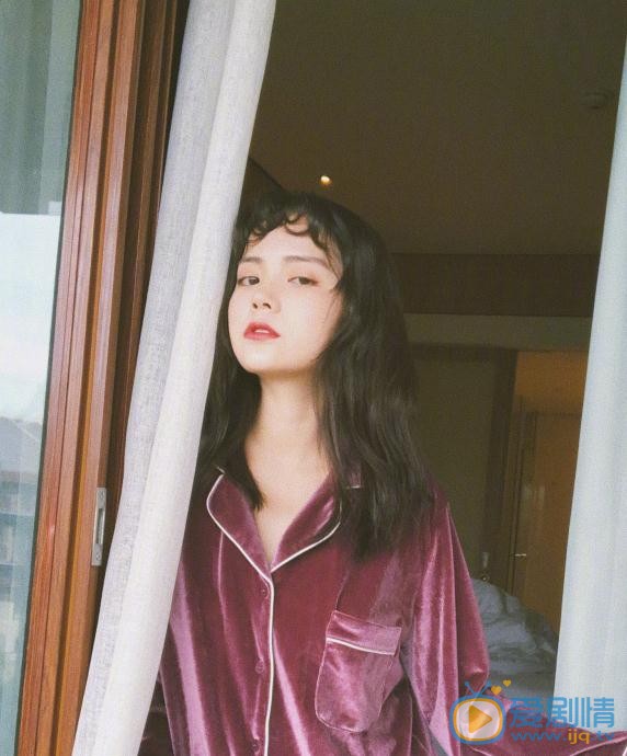 洪潇家居写真 洪潇高清写真_洪潇高清剧照