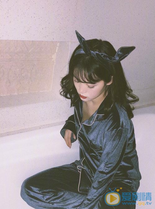 洪潇家居写真 洪潇高清写真_洪潇高清剧照