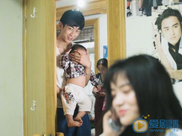 洪潇情侣写真 洪潇高清写真_洪潇高清剧照