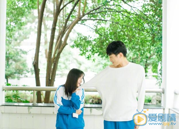 洪潇情侣写真 洪潇高清写真_洪潇高清剧照