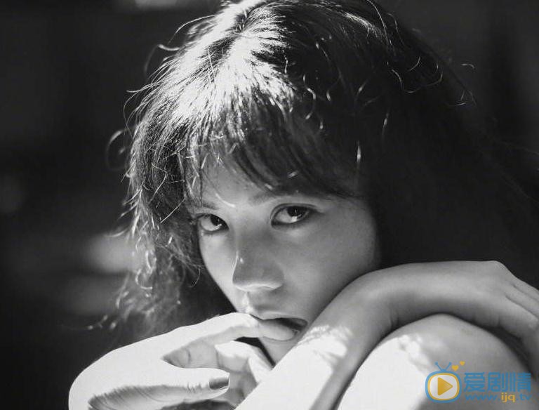 洪潇气质写真 洪潇高清写真_洪潇高清剧照