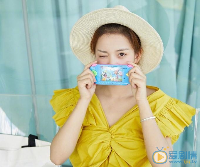 洪潇街拍写真 洪潇高清写真_洪潇高清剧照