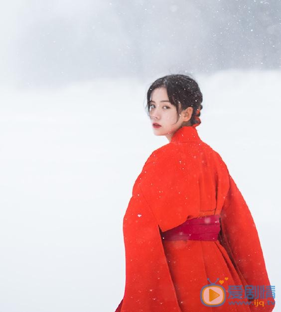 洪潇雪地写真 洪潇高清写真_洪潇高清剧照