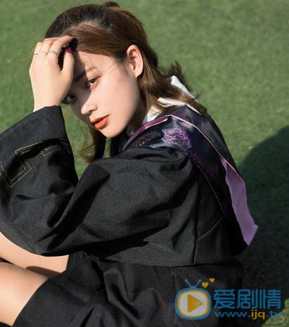 洪潇毕业照 洪潇高清写真_洪潇高清剧照