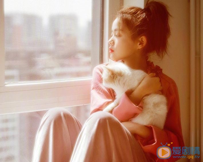 洪潇气质写真 洪潇高清写真_洪潇高清剧照