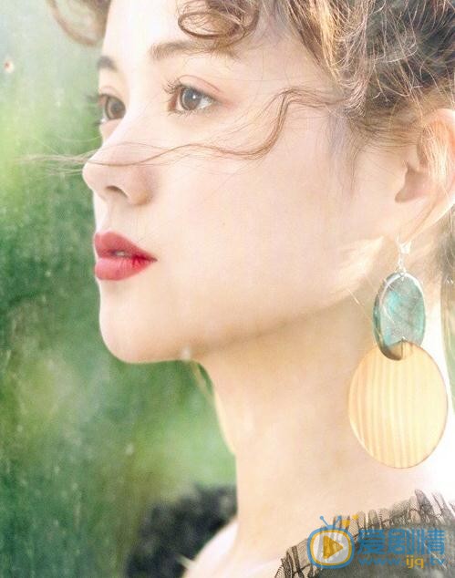 洪潇气质写真 洪潇高清写真_洪潇高清剧照
