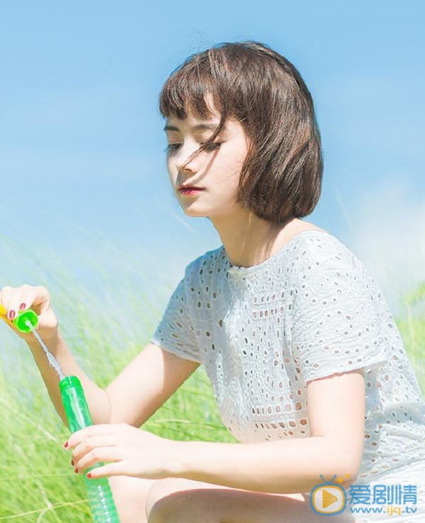 洪潇清凉写真 洪潇高清写真_洪潇高清剧照
