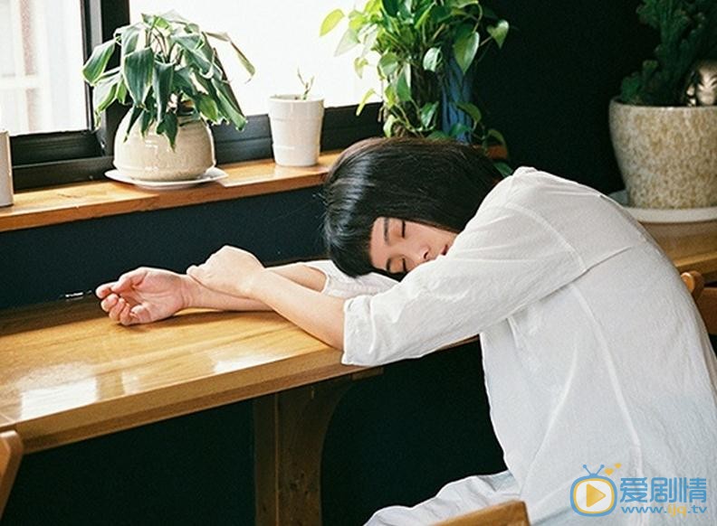 洪潇杀手不太冷写真 洪潇高清写真_洪潇高清剧照