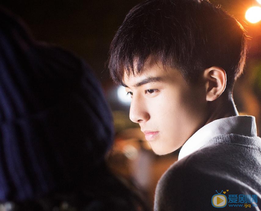 洪潇情侣写真 洪潇高清写真_洪潇高清剧照