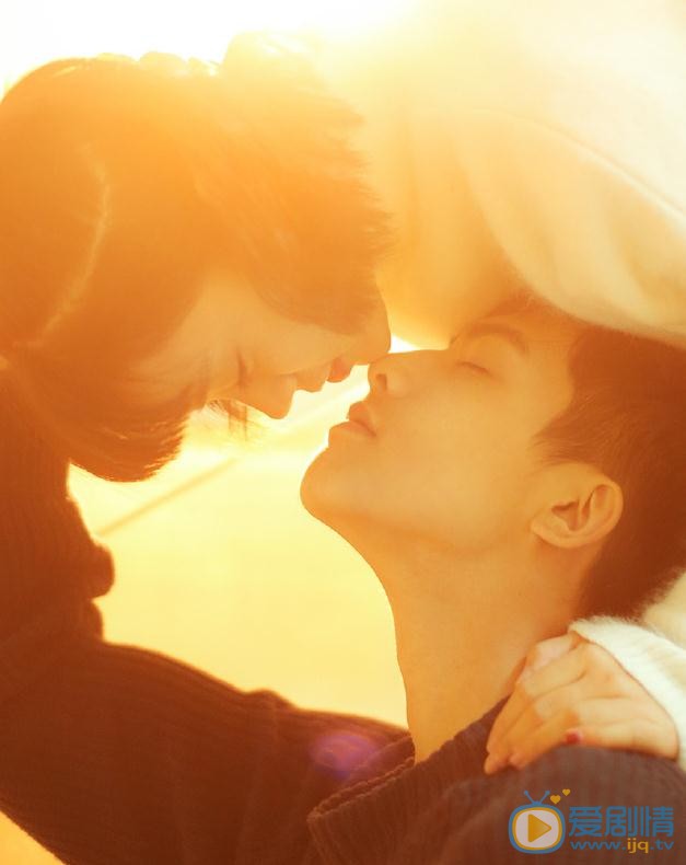 洪潇情侣写真 洪潇高清写真_洪潇高清剧照