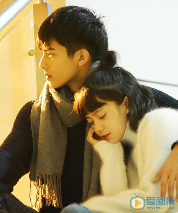 洪潇情侣写真 洪潇高清写真_洪潇高清剧照