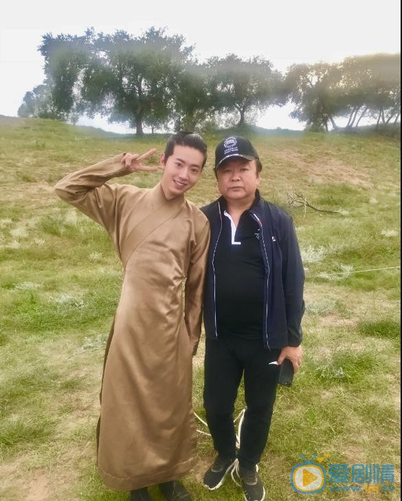 张任杰片场照 张任杰高清写真_张任杰高清剧照