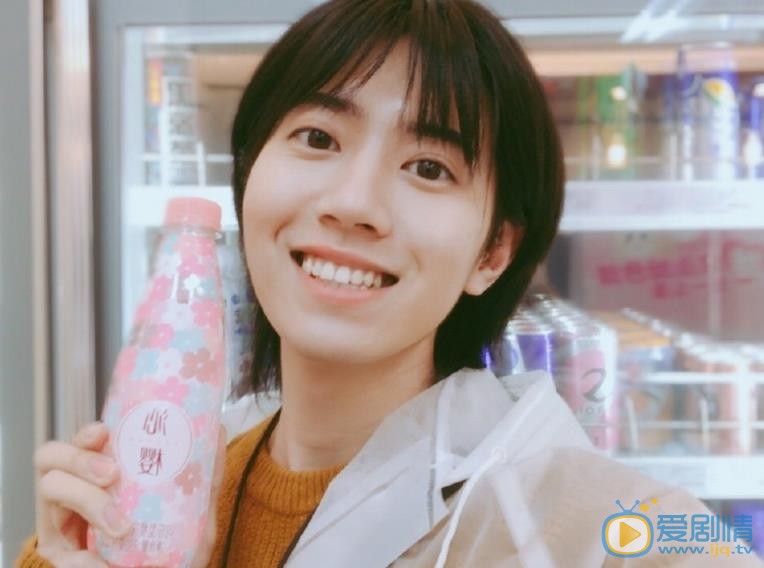 张任杰美少年写真 张任杰高清写真_张任杰高清剧照