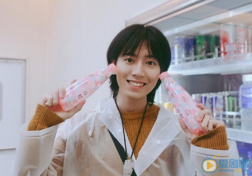 张任杰美少年写真 张任杰高清写真_张任杰高清剧照