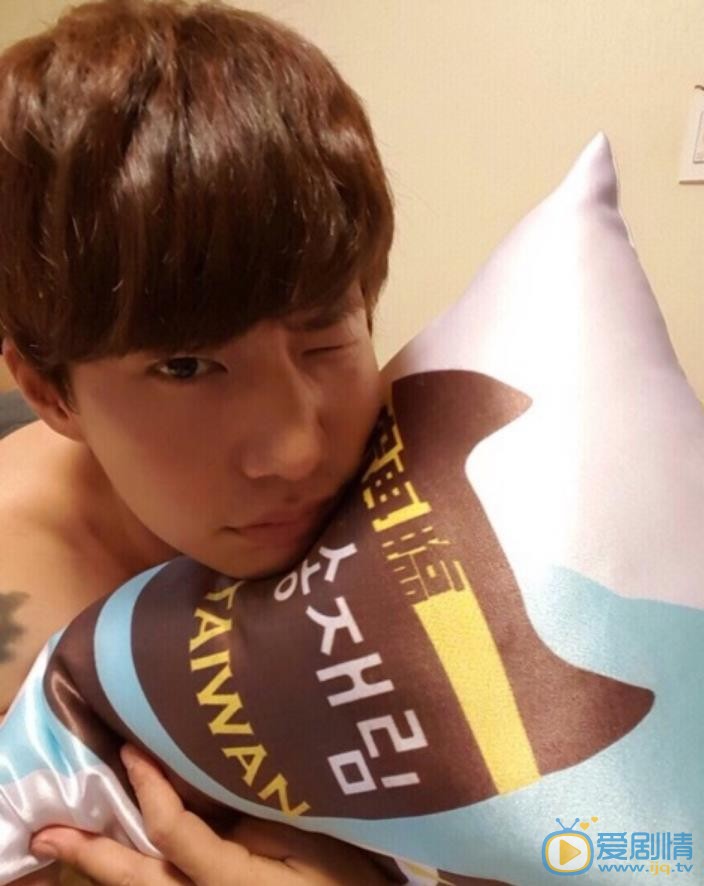 宋再临自拍照 宋再临高清写真_宋再临高清剧照