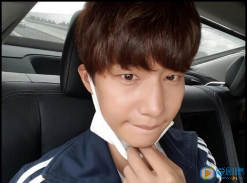 宋再临自拍照 宋再临高清写真_宋再临高清剧照