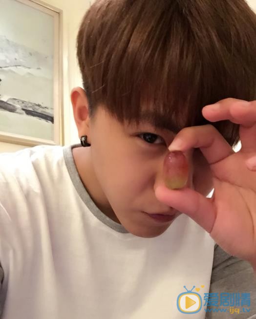 魏一宁自拍照 魏一宁高清写真_魏一宁高清剧照