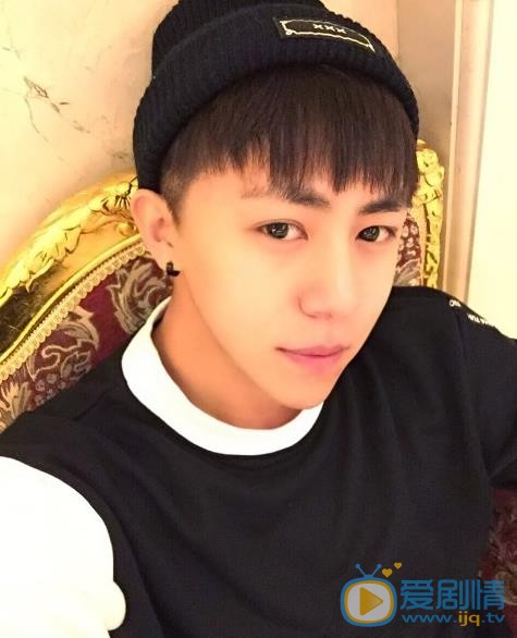 魏一宁自拍照 魏一宁高清写真_魏一宁高清剧照