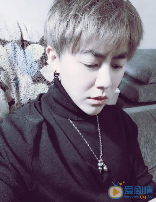 魏一宁自拍照 魏一宁高清写真_魏一宁高清剧照