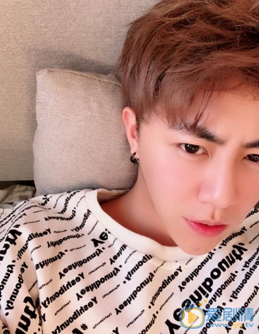 魏一宁自拍照 魏一宁高清写真_魏一宁高清剧照