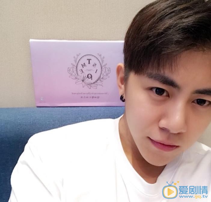 魏一宁自拍照 魏一宁高清写真_魏一宁高清剧照