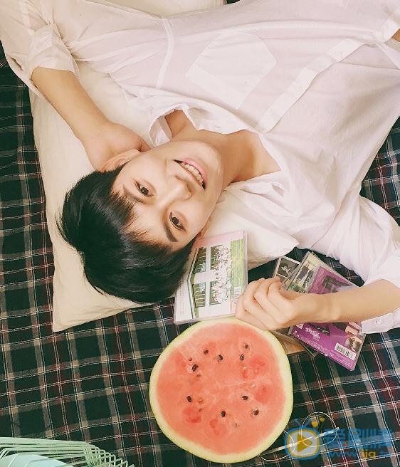 何善凯夏日写真 何善凯高清写真_何善凯高清剧照