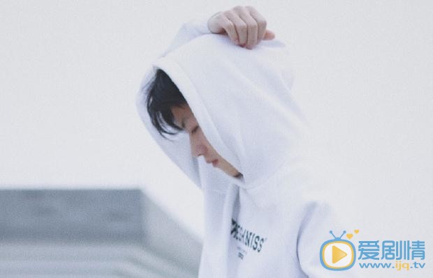 何善凯气质写真 何善凯高清写真_何善凯高清剧照