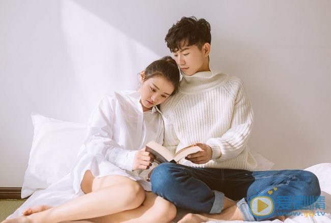 何善凯情侣写真 何善凯高清写真_何善凯高清剧照