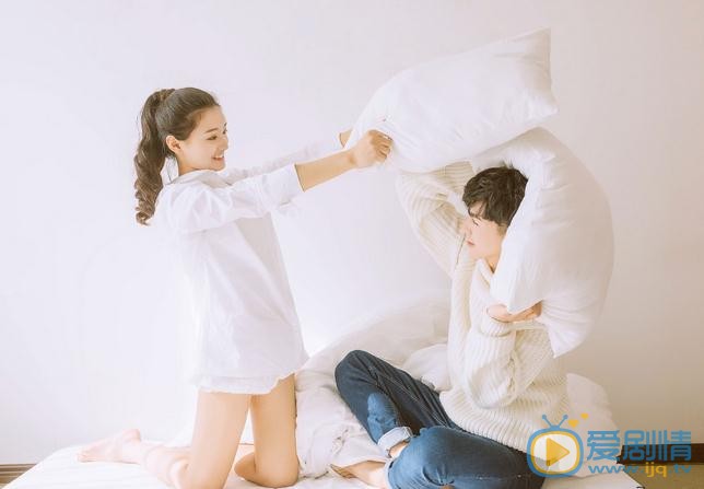 何善凯情侣写真 何善凯高清写真_何善凯高清剧照