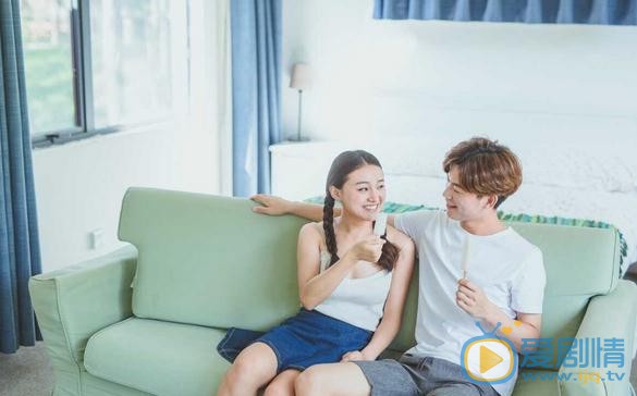 何善凯情侣写真 何善凯高清写真_何善凯高清剧照