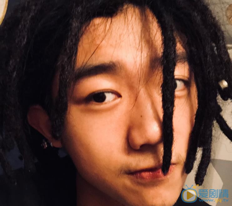 孟子坤生活照 孟子坤高清写真_孟子坤高清剧照