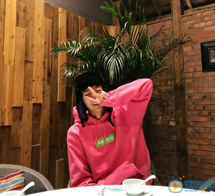 孟子坤生活照 孟子坤高清写真_孟子坤高清剧照