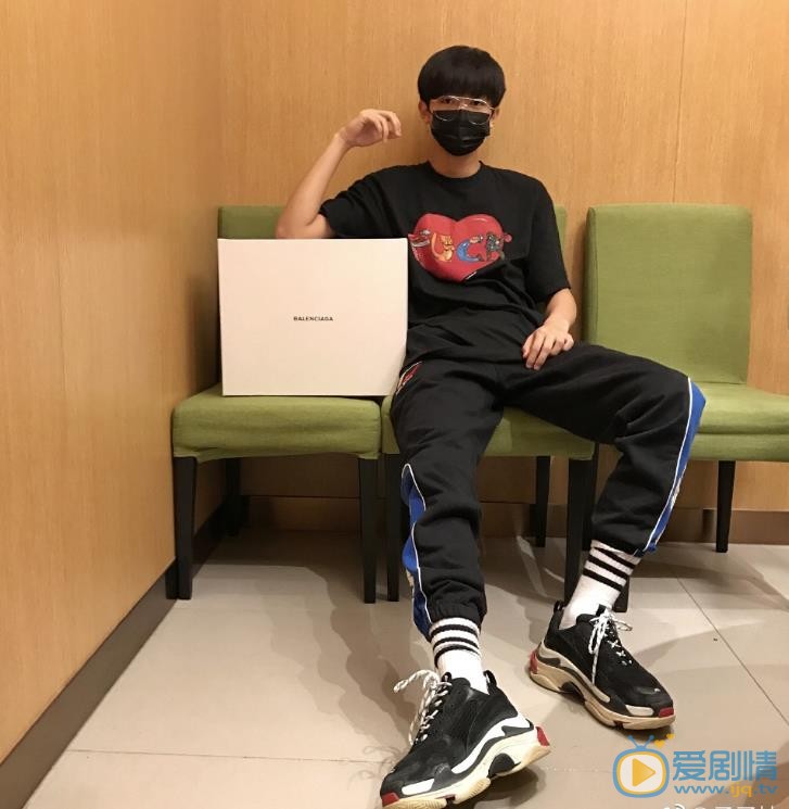 孟子坤生活照 孟子坤高清写真_孟子坤高清剧照