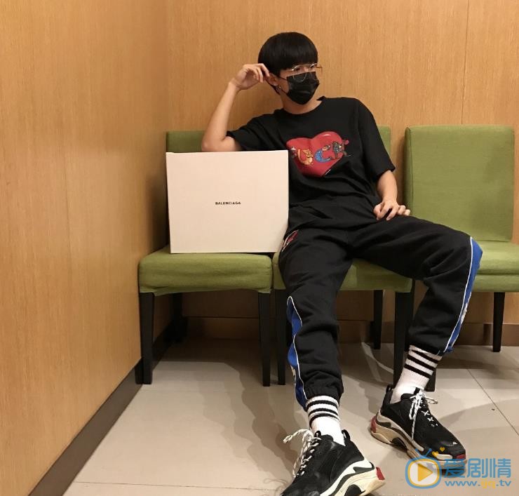 孟子坤生活照 孟子坤高清写真_孟子坤高清剧照