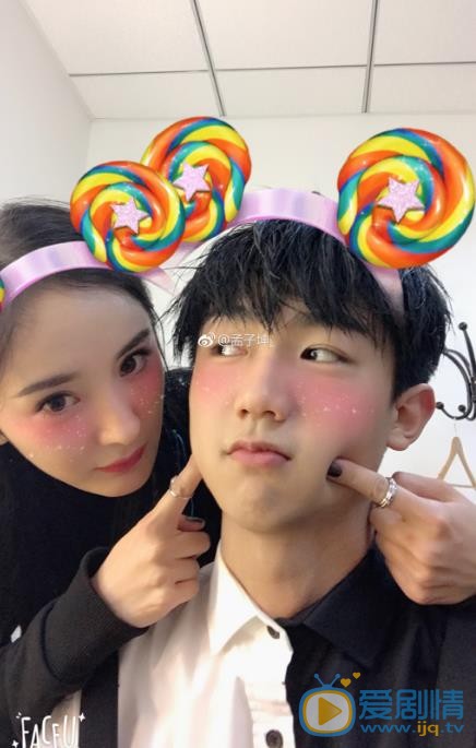 孟子坤卖萌照 孟子坤高清写真_孟子坤高清剧照