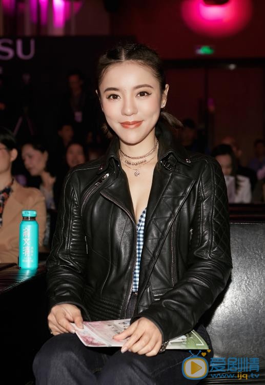 丁当时尚大片 丁当高清写真_丁当高清剧照