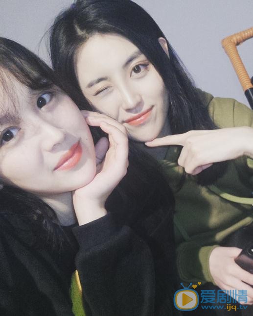刘因然与人合照 刘因然高清写真_刘因然高清剧照